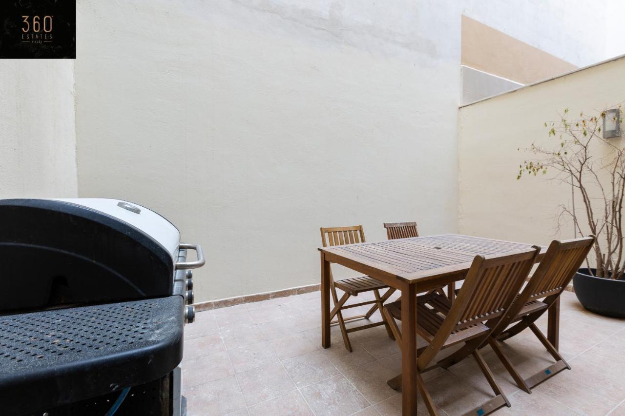 Centre Paceville Apt With Terrace, Bbq & Wifi By 360 Estates Saint Julian's エクステリア 写真