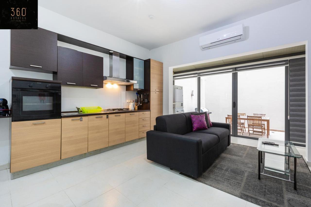 Centre Paceville Apt With Terrace, Bbq & Wifi By 360 Estates Saint Julian's エクステリア 写真