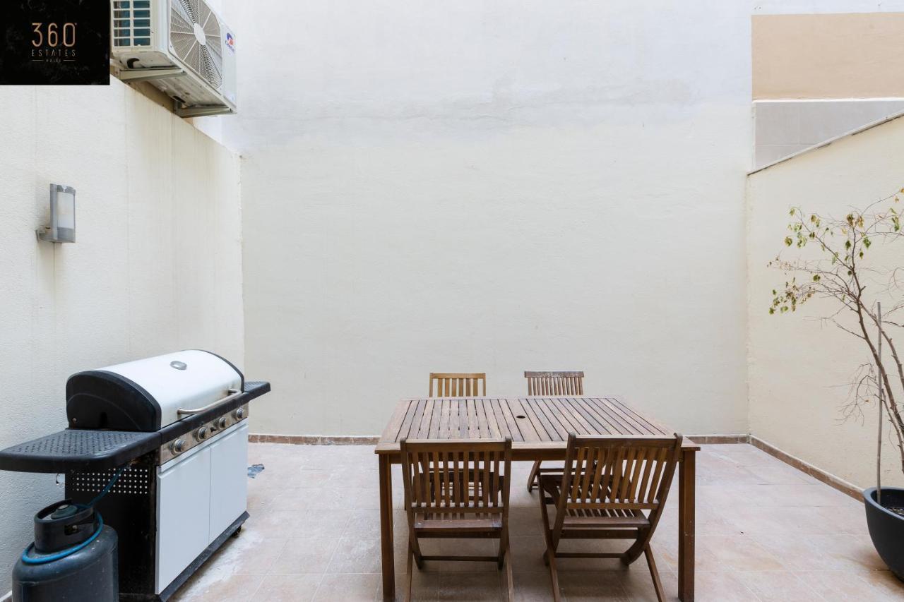 Centre Paceville Apt With Terrace, Bbq & Wifi By 360 Estates Saint Julian's エクステリア 写真