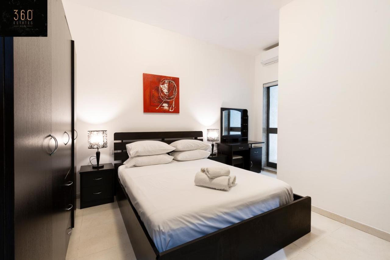 Centre Paceville Apt With Terrace, Bbq & Wifi By 360 Estates Saint Julian's エクステリア 写真